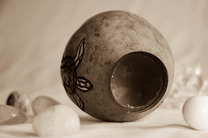 Calabash Guardian Traditional Yerba Mate Gourd