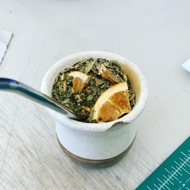 How To Cold Brew Yerba Mate (with orange juice in an orange)🧉🍊 ak